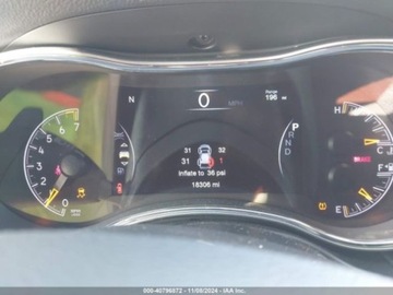 Jeep Grand Cherokee IV 2021 Jeep Grand Cherokee 2021r, 3.6l., 4x4, Limited, od ubezpieczalni 3.6 293KM, zdjęcie 10