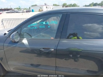 Porsche Macan 2024 Porsche Macan 2024r, T, 2.0L, AWD 2.0 Benzyna 262KM, zdjęcie 5