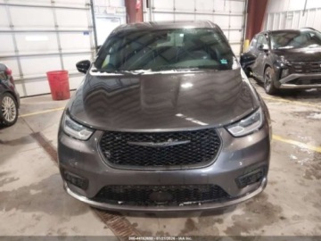 Chrysler Pacifica II 2023 Chrysler Pacifica Hybrid Limited 2023 3.6 Hybryda 287KM, zdjęcie 7