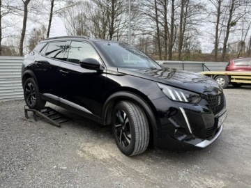 Peugeot 2008 II SUV 1.5 BlueHDi 130KM 2021 Peugeot 2008 GT. Skóra. Virtualny kokpit. Ledy., zdjęcie 2