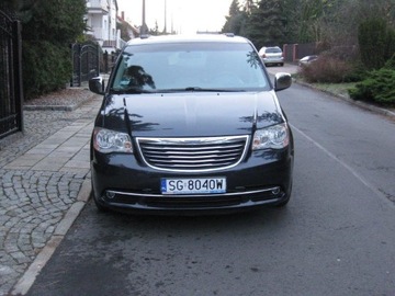 Chrysler Town &amp; Country V 2014 Chrysler Town&amp;Country 3.6 Touring 283 KM 2014r 7 osobowy, zdjęcie 1