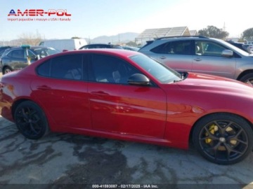 Alfa Romeo Giulia II Sedan Facelifting 2.0 Turbo 280KM 2020 Alfa Romeo Giulia 2020 Alfa Romeo Giulia RWD 2.0 Benzyna 280KM, zdjęcie 7