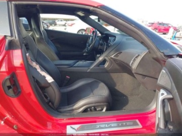 Chevrolet Corvette C7 2015 Chevrolet Corvette Stingray 2015 6.2 Benzyna 455KM, zdjęcie 9