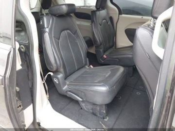 Chrysler Pacifica II 2018 Chrysler Pacifica 2018 Chrysler Pacifica Touring L FWD 3.6 Benzyna 293KM, zdjęcie 12