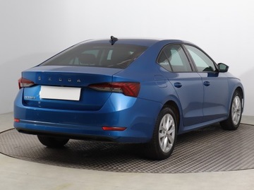 Skoda Octavia IV Liftback 2.0 TDI 150KM 2022 Skoda Octavia 2.0 TDI, Salon Polska, zdjęcie 4