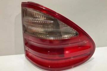 SVĚTLO PRAVÁ ZADNÍ MERCEDES-BENZ E (W210) A2108205464 2.7L DIESEL 120KW 2001