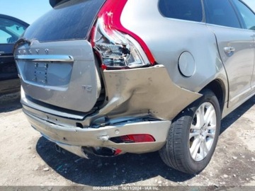 Volvo XC60 I 2015 Volvo XC 60 2015 Volvo XC60 2015.5 FWD 4dr T5 Drive-E Platinum 2.0 Benzyna, zdjęcie 5