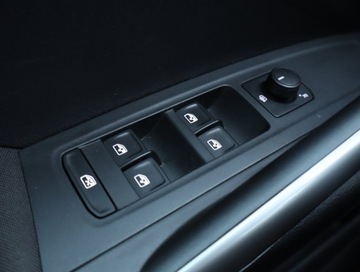 Skoda Fabia IV 1.0 TSI 110KM 2023 Skoda Fabia 1.0 TSI, Salon Polska, Automat, Klima, zdjęcie 15