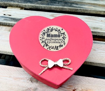 Красивое сердечко для мамы на День матери Букет из ароматных мыльных роз.