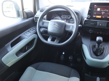 Citroen Berlingo III Osobowy M 1.2 PureTech 110KM 2019 Citroen Berlingo 1.2 PureTech, Salon Polska, zdjęcie 6