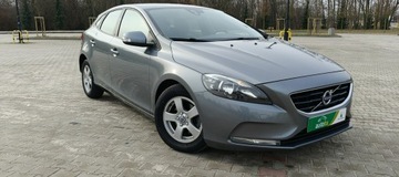 Volvo V40 II Hatchback 1.6 D2 115KM 2015 Volvo V40 1,6Hdi 115KM Skóra Navi Parktronik, zdjęcie 1