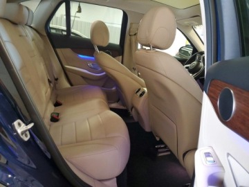 Mercedes GLC C254/X254 2022 Mercedes-Benz GLC 2022 300 4MATIC 2.0 Benzyna 255KM, zdjęcie 10
