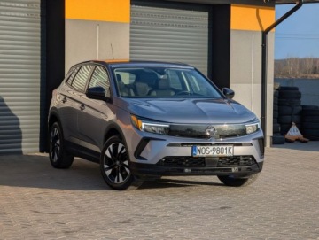 Opel 2022 Opel Grandland Lift Navi Automat Serwis Gwarancja 1.2 Benzyna 130KM, zdjęcie 1