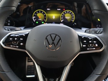 Volkswagen Golf VIII Variant 1.5 eTSI 150KM 2023 VW Golf 1.5 eTSI, Salon Polska, 1. Właściciel, zdjęcie 16