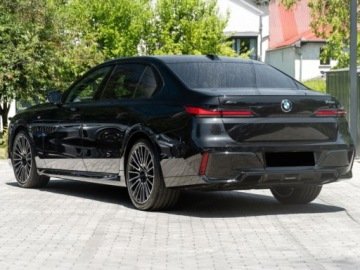 BMW Seria 7 G70 Sedan 3.0 40d 299KM 2026 BMW Seria 7 740d xDrive Sport Sedan 3.0 (299KM) 2026, zdjęcie 1