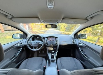 Ford Focus III Kombi Facelifting 1.0 EcoBoost 125KM 2015 Ford Focus Ford Focus 1.0 EcoBoost Titanium Benzyna 125KM, zdjęcie 20