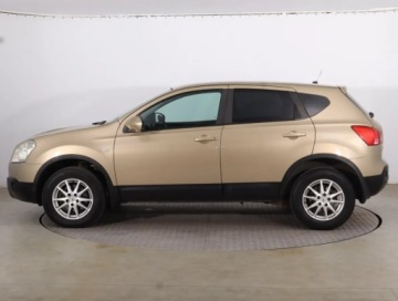 Nissan Qashqai I Crossover 2.0 dCi 150KM 2008 Nissan Qashqai 2.0 dCi, 4X4, Navi, Klima, zdjęcie 2
