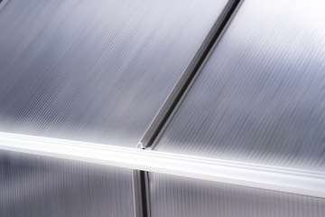 Садовая теплица из поликарбоната 4мм - Виола III - 3х2м