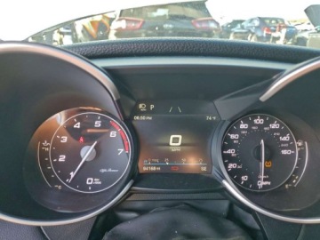 Alfa Romeo Giulia II Sedan Facelifting 2.0 Turbo 280KM 2022 Alfa Romeo Giulia Super 2022 2.0 Benzyna 280KM, zdjęcie 9