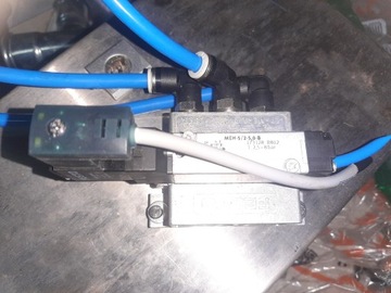 Elektrozawór Festo MEH 5/2 + blok