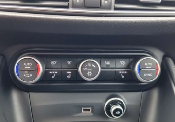 Alfa Romeo Stelvio SUV 2.0 Turbo 280KM 2017 Alfa Romeo Stelvio Executive Q4, Podgrzewane fotele, Kamera cofania, GPS,, zdjęcie 26