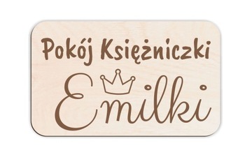 деревянная табличка на дверь с именем кролика зайца