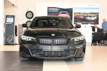 BMW Seria 3 G20-G21 Limuzyna Facelifting 2.0 330i 245KM 2023 BMW Seria 3 330i xDriveFV23Service InclusiveAdaptacyjne Reflektory LED, zdjęcie 1