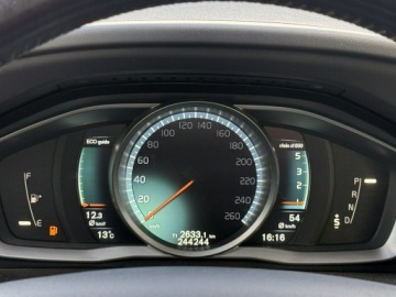 Volvo XC60 I SUV Facelifting 2.0 D4 DRIVE-E 190KM 2016 Volvo XC 60 2,0D4 190KM Navi /Alufelgi /Led/Xenon, zdjęcie 17