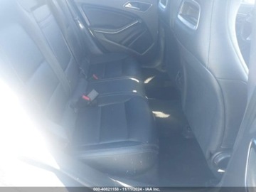 Mercedes CLA C117 2016 Mercedes-Benz CLA 2016 Mercedes-Benz CLA 4dr Sdn CLA 250 4MATIC 2.0 Benzyna, zdjęcie 7