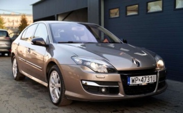 Renault Laguna III Hatchback 2.0T 16v 170KM 2011 Renault Laguna Renault Laguna 2.0 TCe 170 Initiale 2.0 Benzyna 170KM, zdjęcie 37