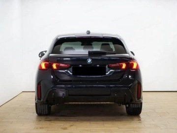 BMW Seria 1 F70 2026 BMW Seria 1 120 Sport Hatchback 1.5 (170KM) 2026, zdjęcie 1