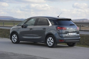 Citroen C4 Picasso II Picasso 1.6 BlueHDi 120KM 2016 Citroen C4 Picasso 1.6HDI nawi kamera nawiew tył, zdjęcie 4