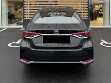 Toyota Corolla XII Sedan Facelifting 1.8 Hybrid 140KM 2025 Od ręki - Comfort 1.8 Hybrid 140KM | Podgrzewane fotele!, zdjęcie 2