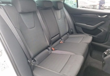 Skoda Octavia IV Liftback 1.5 TSI EVO 150KM 2024 Skoda Octavia SalonPL 1.5TSI 150KM Selection SerwisASO Virtual Matrix Kess, zdjęcie 13