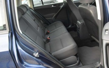 Volkswagen Tiguan I SUV Facelifting 2.0 TDI CR DPF BlueMotion 110KM 2013 Volkswagen Tiguan 2.0TDI 2013r Kamera PDC Hak 2 KPL KOL Sprowadzony Oplaco, zdjęcie 23