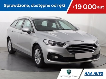 Ford Mondeo V Kombi 2.0 TDCi 150KM 2019 Ford Mondeo 2.0 EcoBlue, Salon Polska, Klima
