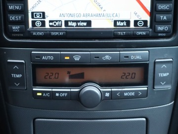 Toyota Avensis II Sedan 1.8 VVT-i 129KM 2008 Toyota Avensis 1.8 VVT-i, Salon Polska, Navi, zdjęcie 15