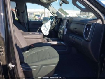  GMC Sierra 2022r., 1500 Limited, od ubezpieczalni 5.3 Benzyna 355KM, zdjęcie 7