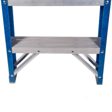 LEMAR 4-ступенчатая лестница из стекловолокна