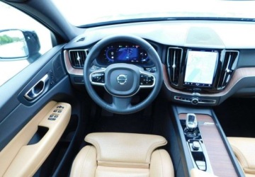 Volvo XC60 II 2023 Volvo XC 60 AWD z Gwarancja Full Opcja ULTIME DARK 2.0 Diesel 197KM, zdjęcie 11