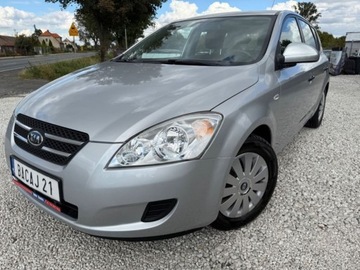 Kia Ceed I Hatchback 1.4 109KM 2008 Kia Ceed KIA CEED 1 WLASCICIEL Tylko 145000 tys km 2 kluczyki Ks.serwisowa
