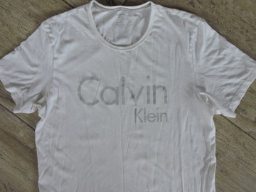 CALVIN KLEIN T-SHIRT ROZM.S