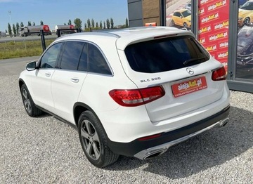 Mercedes GLC C253 2018 Mercedes-Benz GLC GLC 300 245 KM 2018r Warszawa 2.0 Benzyna 245KM, zdjęcie 4