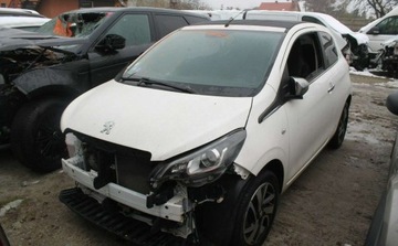 Peugeot 108 1.2 VTi 82KM 2015 Peugeot 108 1.2 Benzyna 82KM, zdjęcie 2