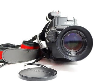 Аналоговая камера SONY CCD-V90E HANDYCAM PRO + аксессуары