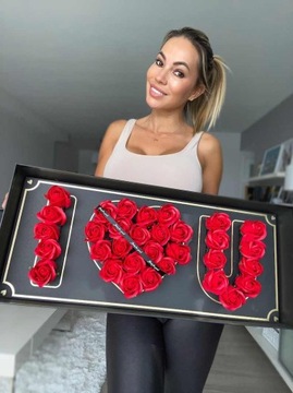 Красные мыльные розы DEEP LOVE BOX Подарок на День святого Валентина I <3 U