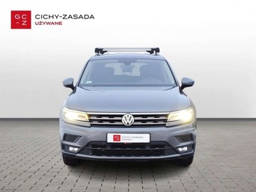 Volkswagen Tiguan II SUV 2.0 TSI 180KM 2017 Volkswagen Tiguan SalonPL TSI 180KM 4x4 DSG Comfortline LEDTOPNawigacjaACC, zdjęcie 1