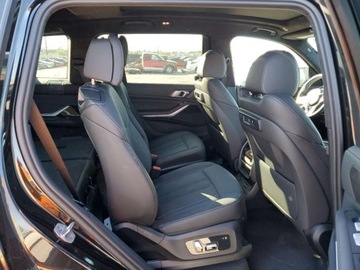 BMW X7 2022 BMW X7 xDrive40i 2022 3.0l 3.0 Benzyna 335KM, zdjęcie 11