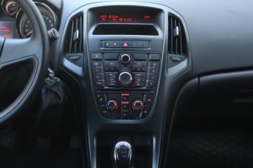 Opel Astra J GTC 1.7 CDTI ECOTEC 110KM 2014 Opel Astra 1.7 CDTI, Salon Polska, Serwis ASO, zdjęcie 11