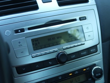 Toyota Avensis III Sedan Facelifting 2.0 Valvematic 152KM 2013 Toyota Avensis 2.0 Valvematic, Salon Polska, zdjęcie 11